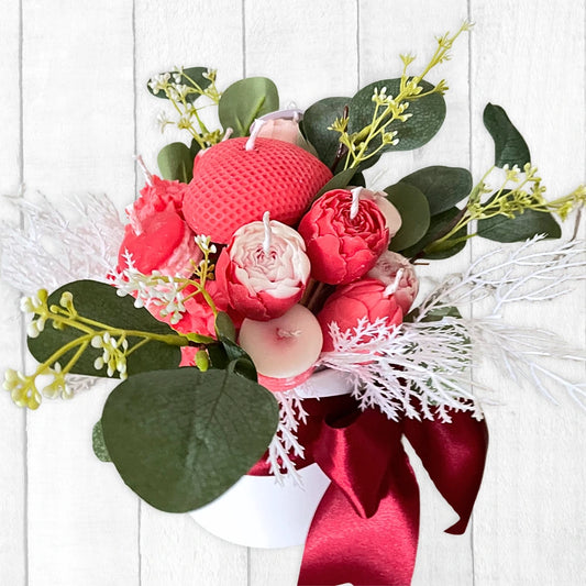 FOREST CHRISTMAS CANDLE BOUQUET