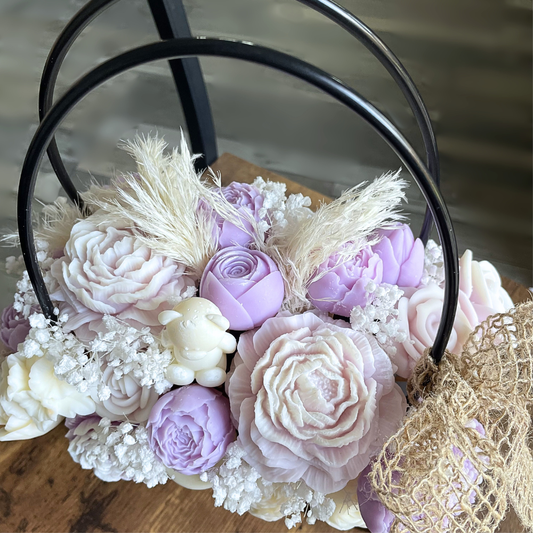 SAVAGE LILAC FRAGRANCED CANDLE FLOWER BAG LONDON