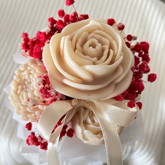 CREAM & RED WAX MELTS MINI BOUQUET