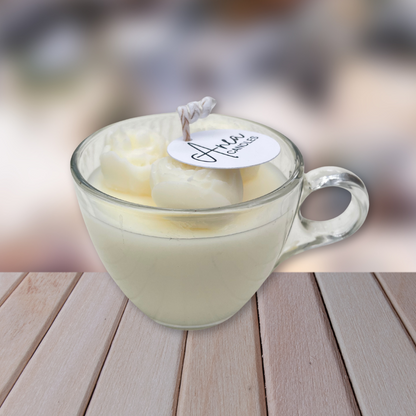SANDALWOOD FRESH LINEN CANDLE