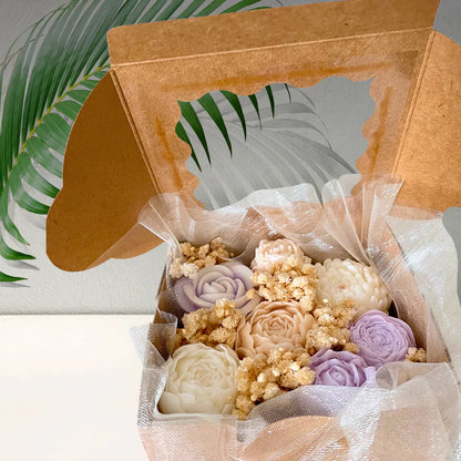 FLOWER GARDEN BLUE & CREAM WAX MELTS GIFT BOX