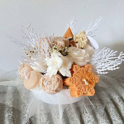 CHRISTMAS CANDLES & WAX MELTS CENTREPIECE