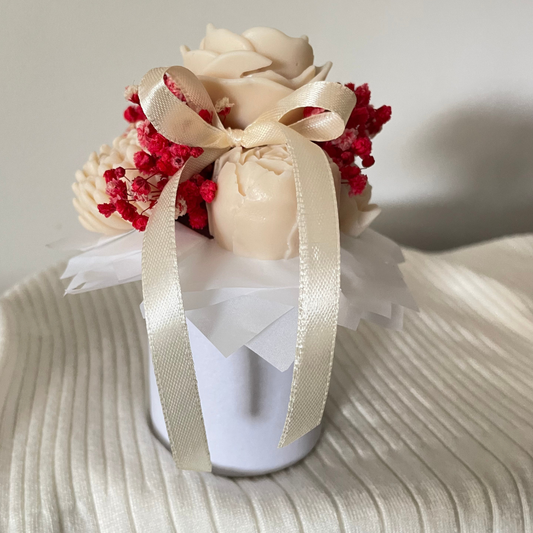 CREAM & RED WAX MELTS MINI BOUQUET
