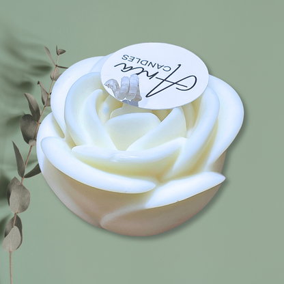 WHITE ROSE SNOW PIXIE CANDLE